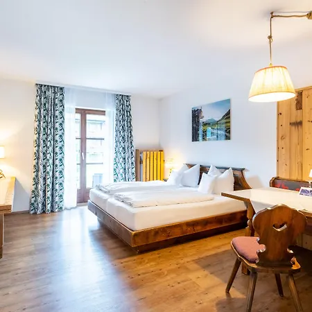 Bergmayr - Chiemgauer Alpenhotel Hotel