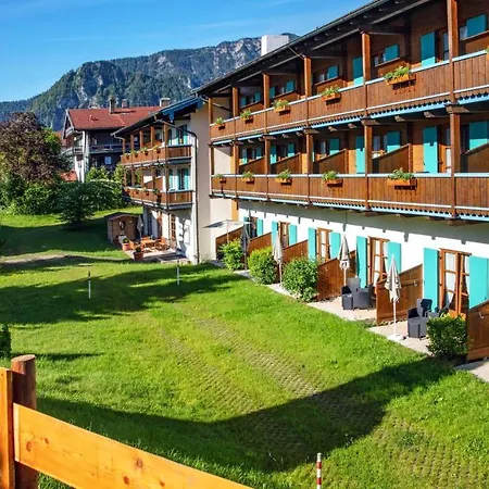 Bergmayr - Chiemgauer Alpenhotel 酒店 3*
