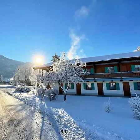 Bergmayr - Chiemgauer Alpenhotel אינזל