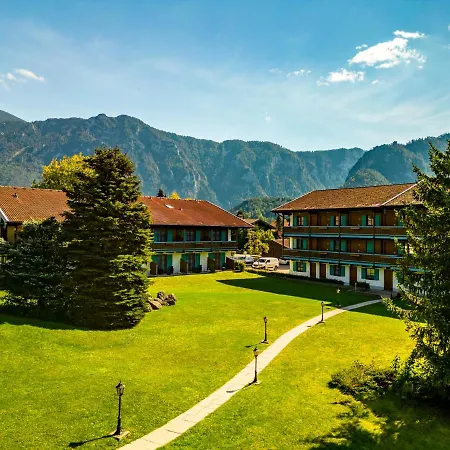 Bergmayr - Chiemgauer Alpenhotel Hotel 3*
