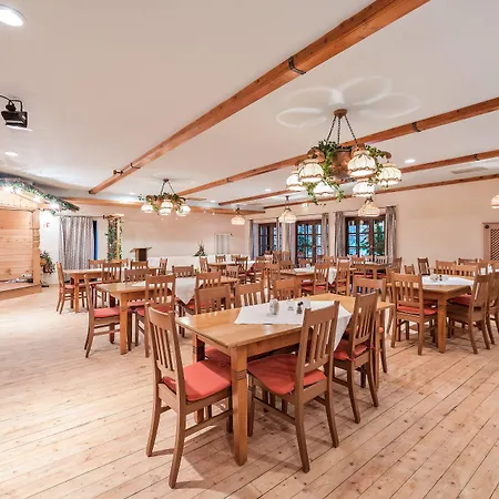 Bergmayr - Chiemgauer Alpenhotel 3* אינזל