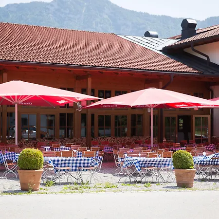 Bergmayr - Chiemgauer Alpenhotel 3* אינזל