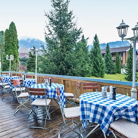 Bergmayr - Chiemgauer Alpenhotel Hotel
