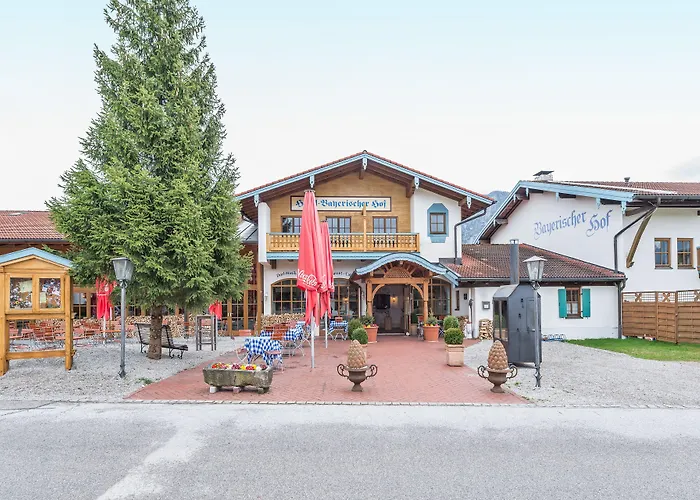 Bergmayr - Chiemgauer Alpenhotel ホテル 3*